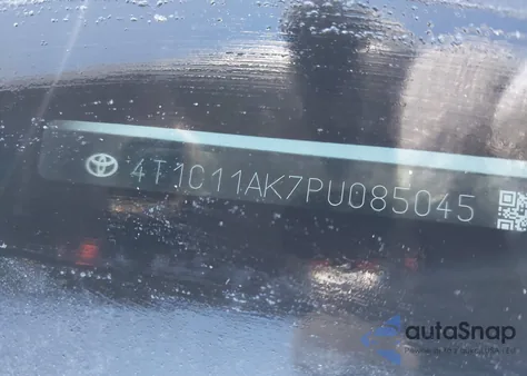 2023 Toyota Camry Le z USA, uszkodzony, nr VIN 4T1C11AK7PU085045